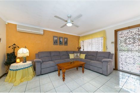 Property photo of 32 Mallacoota Street Wakeley NSW 2176