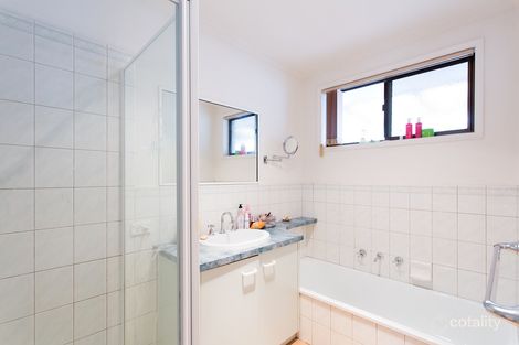 Property photo of 19 Bradby Avenue Mount Clear VIC 3350