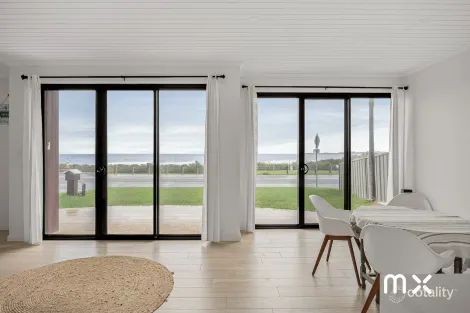 18 Kurraba Rd, Woonona, NSW 2517