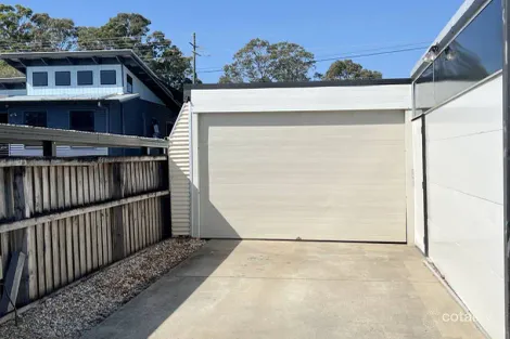 Property photo of 1 Sturt Street Molendinar QLD 4214