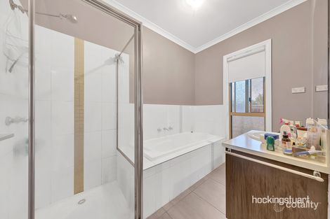 Property photo of 19 Prada Drive Epping VIC 3076
