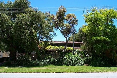 3a Beach St, Bicton, WA 6157