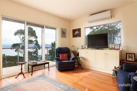 Property photo of 1/31 Nicholas Drive Sandy Bay TAS 7005