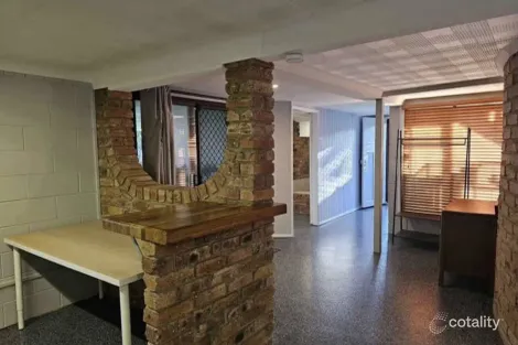 Property photo of 17 Coolibah Street Silkstone QLD 4304