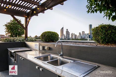 Property photo of 809/36 Anglesey Street Kangaroo Point QLD 4169