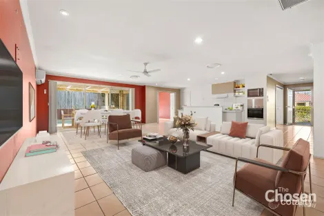 8 Lochano Cl, Parkinson, QLD 4115