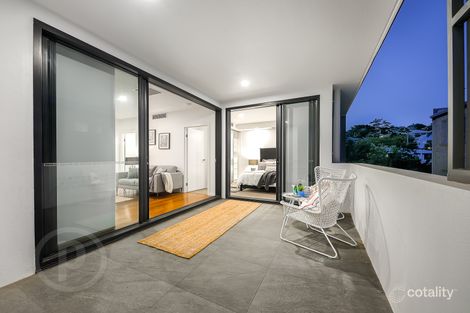 Property photo of 2/166 Norman Avenue Norman Park QLD 4170