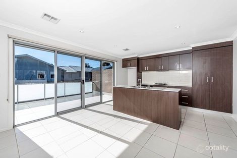 Property photo of 7/19 Torpy Place Jerrabomberra NSW 2619