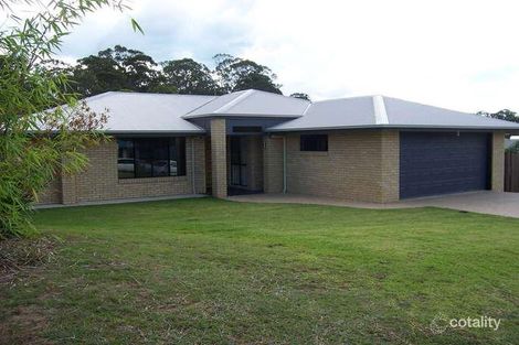 15 Jasmine Ave, Southside, QLD 4570