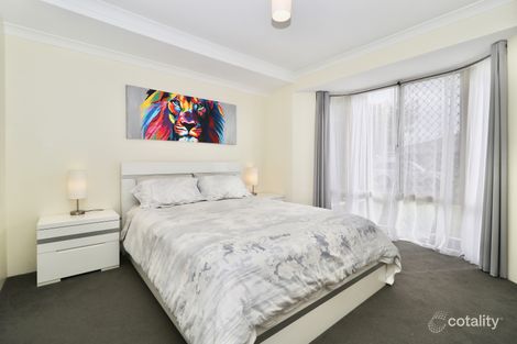 Property photo of 3 Redfin Close Warnbro WA 6169