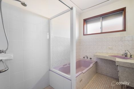 Property photo of 17 Bird Avenue Lurnea NSW 2170