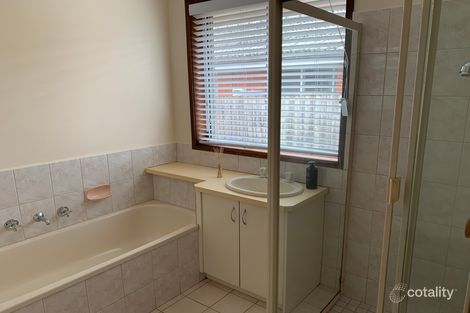 Property photo of 25 Codrington Street Cranbourne VIC 3977
