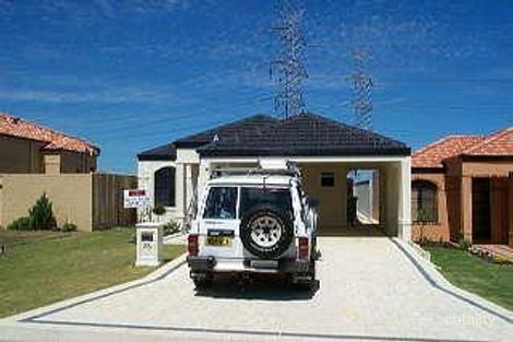 22b Ellesmere Cct, Success, WA 6164