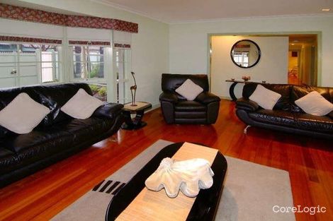 Property photo of 40 Luton Way Bundoora VIC 3083