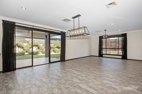 Property photo of 40 Hampton Crescent Prospect NSW 2148