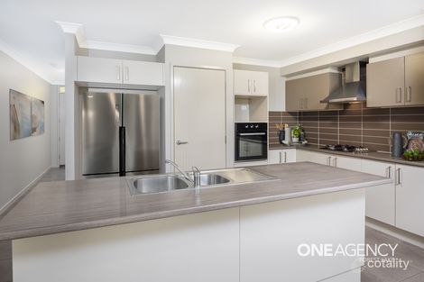 Property photo of 65 Fred Pham Crescent Doolandella QLD 4077