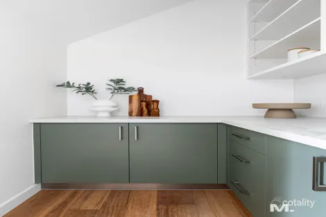 Property photo of 70 Hotham Road Niddrie VIC 3042