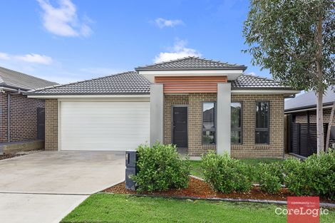 Property photo of 10 Steward Drive Oran Park NSW 2570