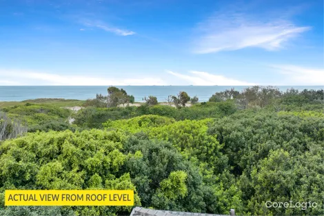 Property photo of 17 Oceanic Drive Warana QLD 4575