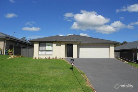 Property photo of 15 Kelman Drive Cliftleigh NSW 2321