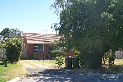 8 Tighe St, Cloverdale, WA 6105