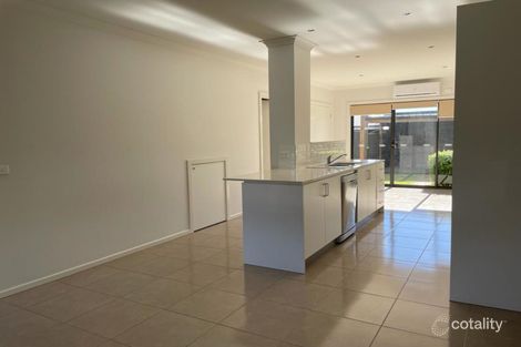 Property photo of 66 Baronial Way Craigieburn VIC 3064