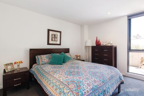 Property photo of 1/2A Montrose Place Hawthorn East VIC 3123