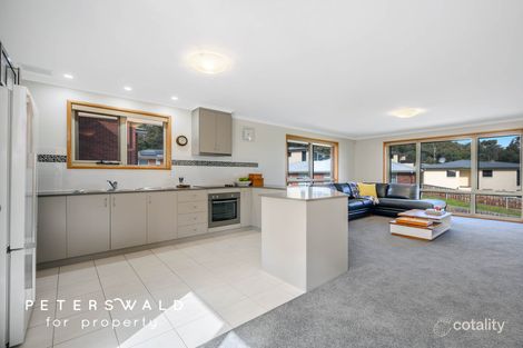 Property photo of 2/634 Oceana Drive Tranmere TAS 7018