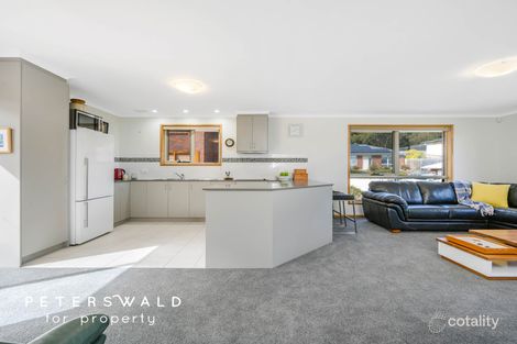 Property photo of 2/634 Oceana Drive Tranmere TAS 7018