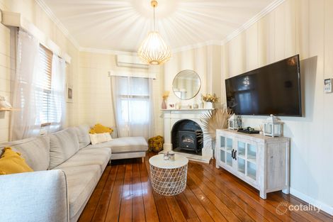 Property photo of 4A Albert Street Newtown QLD 4350