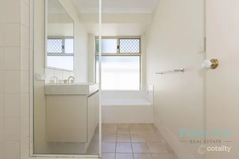 Property photo of 6B Chapman Road St James WA 6102
