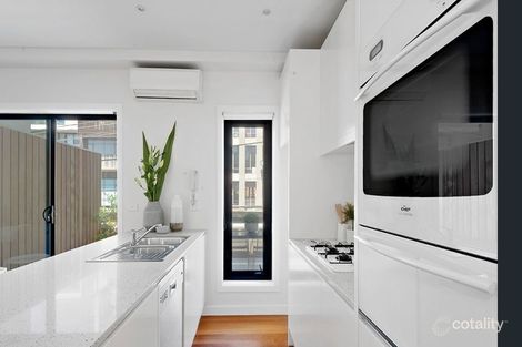 Property photo of 3/14 Inkerman Street St Kilda VIC 3182
