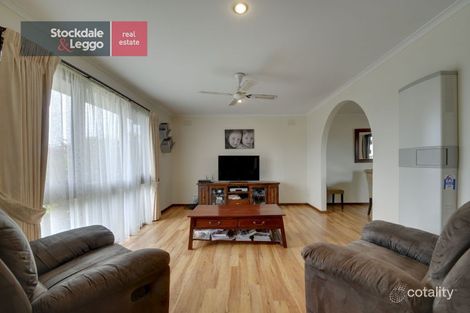 Property photo of 19 Bellarine Circuit Morwell VIC 3840