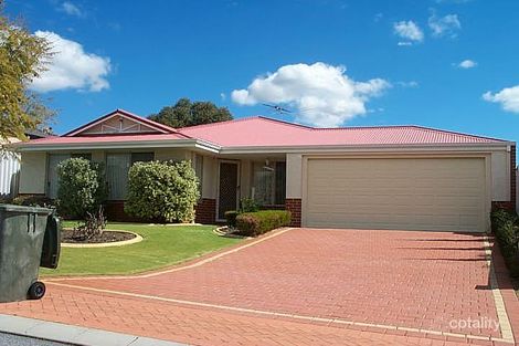 17 Adelphi Ct, Marangaroo, WA 6064