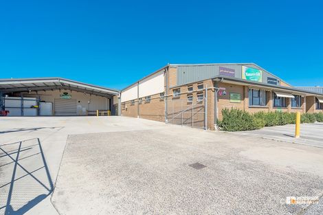 6 Blaxland Ave, Thomastown, VIC 3074