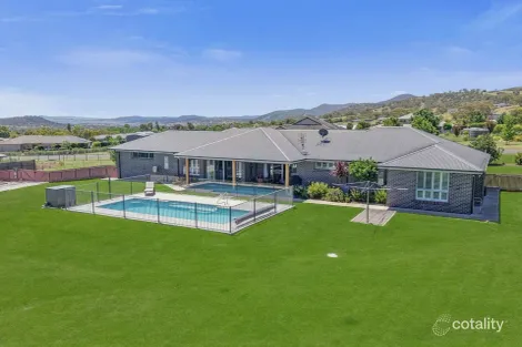 6 Carrai Cl, North Tamworth, NSW 2340