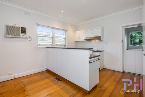 Property photo of 33 Hammer Street Flora Hill VIC 3550