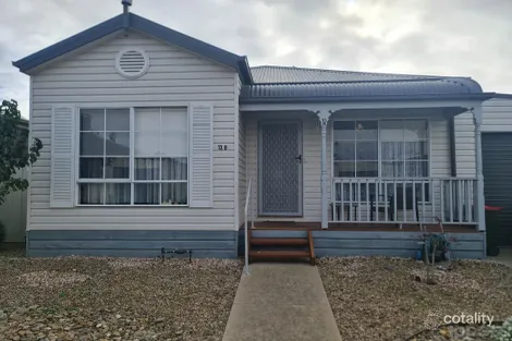Property photo of 13B/150 Bulban Road Werribee VIC 3030
