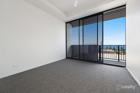 Property photo of 320/66 Bay Terrace Wynnum QLD 4178