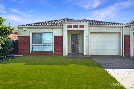 Property photo of 40 Ruby Place Werribee VIC 3030