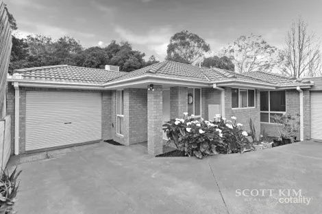 Property photo of 2/69 Avonhurst Drive Glen Waverley VIC 3150