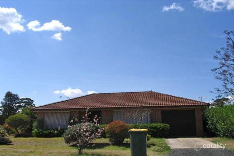 2 Goldmark Cres, Cranebrook, NSW 2749