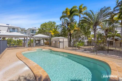 13/7 SHORT ST, TARANGANBA, QLD 4703
