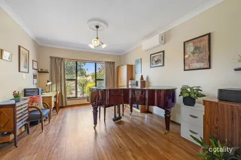 Property photo of 7 Marina View Court Murray Bridge SA 5253