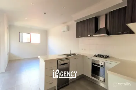 Property photo of 213 Mountainview Boulevard Cranbourne North VIC 3977