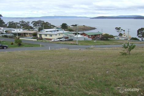 8 Norfolk Cres, Primrose Sands, TAS 7173