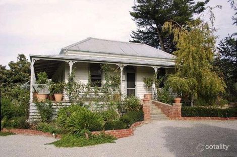 10 Reckleben St, Castlemaine, VIC 3450