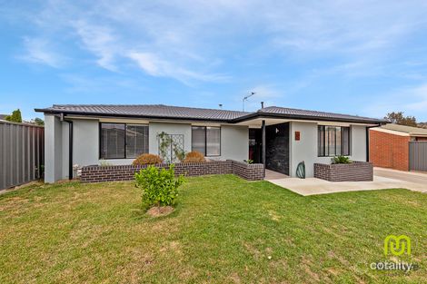 12 Bellchambers Cres, Banks, ACT 2906