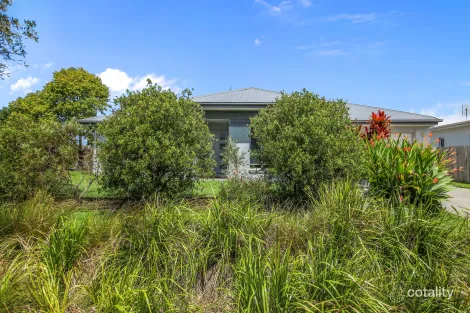 Property photo of 2/1 Prudence Place Meridan Plains QLD 4551