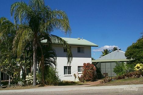17 Rose Bay Rd, Bowen, QLD 4805